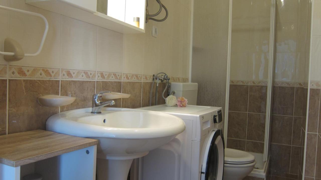 Apartment Marina Srima Εξωτερικό φωτογραφία